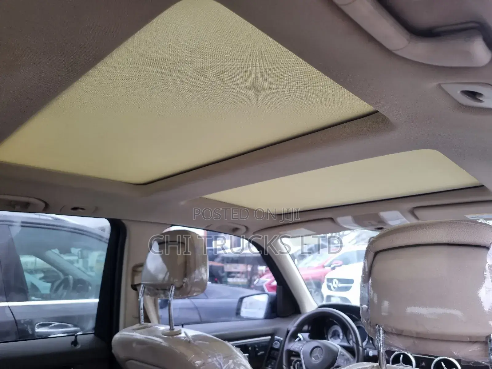 Mercedes-Benz GLK-Class Base GLK 350 4dr AWD 4MATIC (3.5L 6cyl 7A) 2015