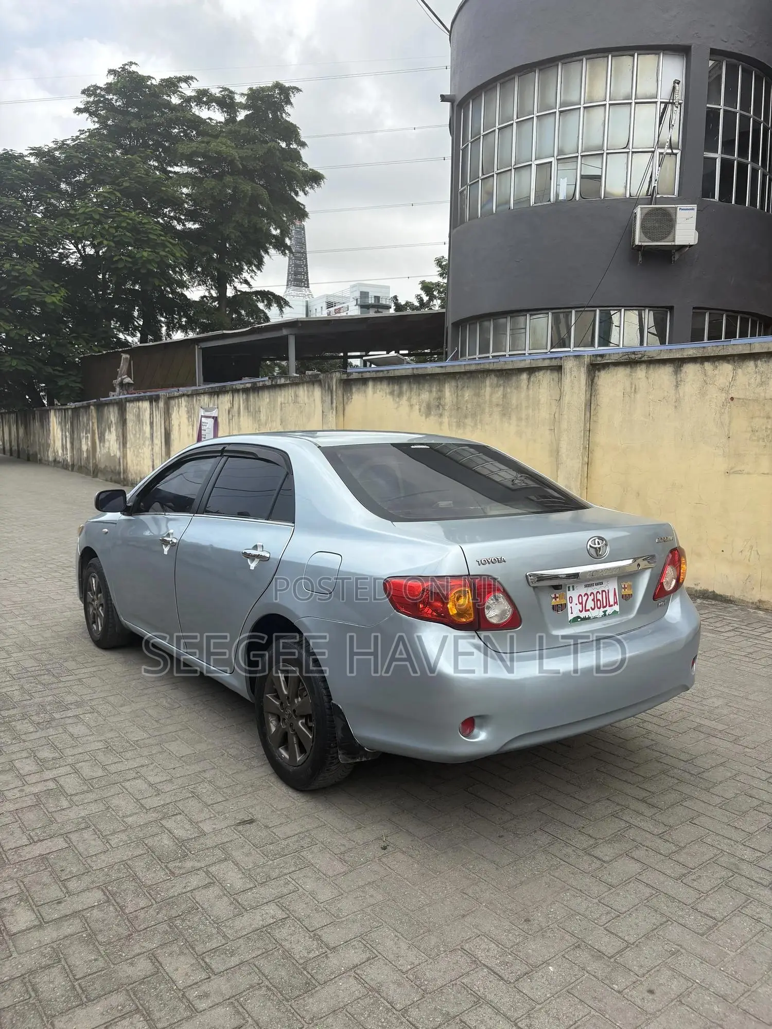Toyota Corolla LE 4dr Sedan (1.8L 4cyl 4A) 2010 Blue