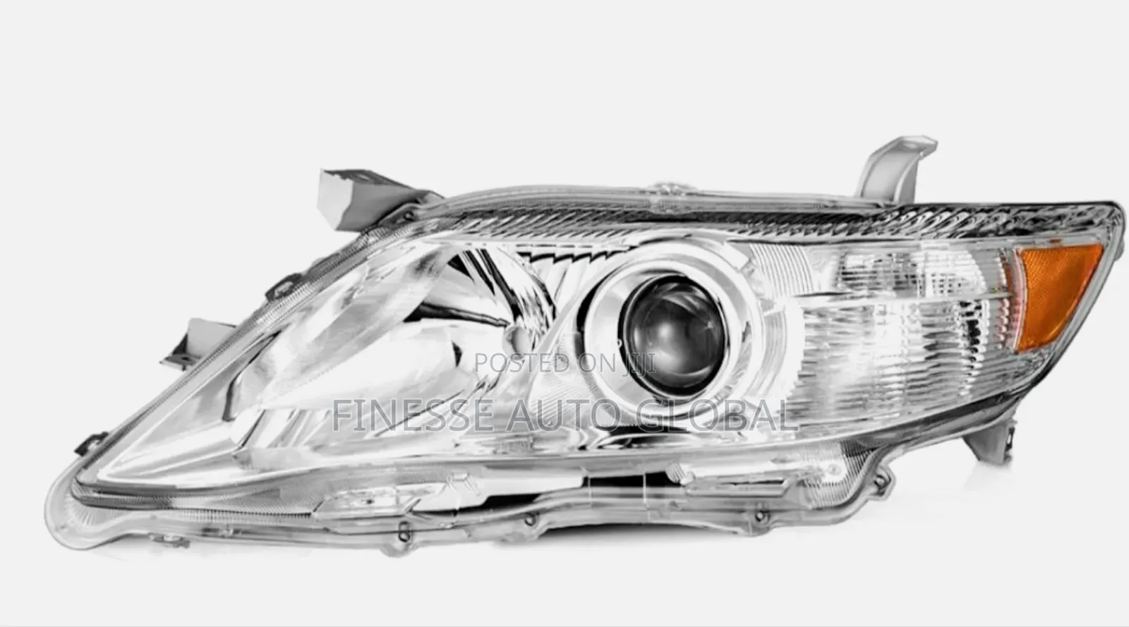 Head Light for Toyota Camry 2010 Model