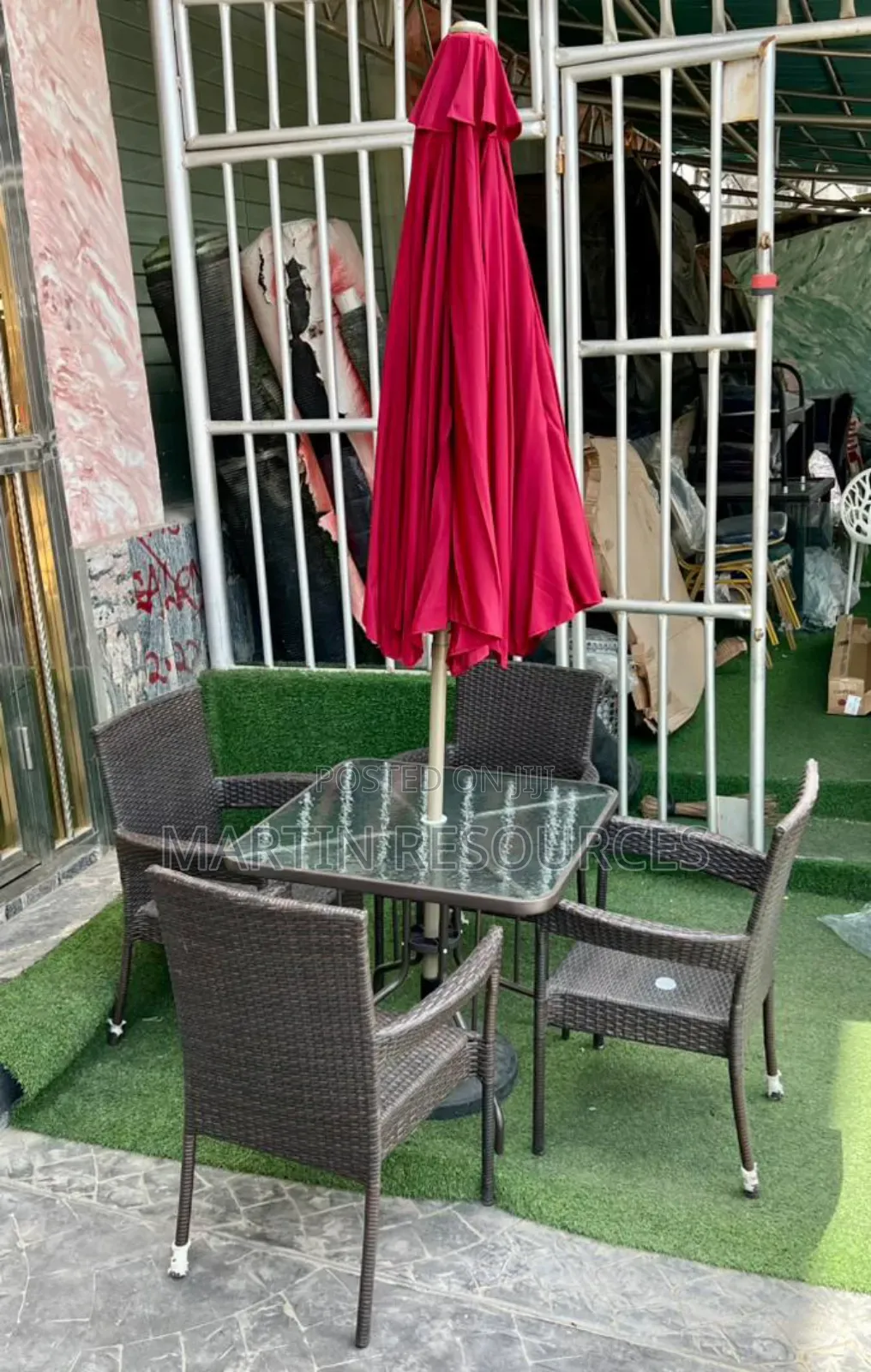 Outdoor Table and Chairs With Garden Umbrella