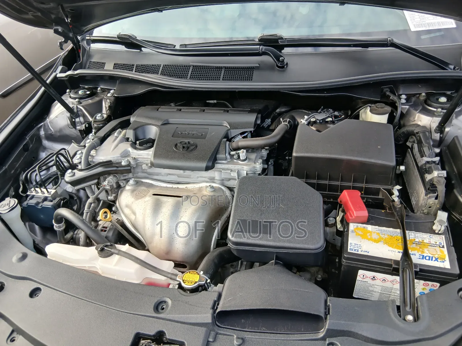 Toyota Camry XLE 4dr Sedan (2.5L 4cyl 6A) 2016 Gray