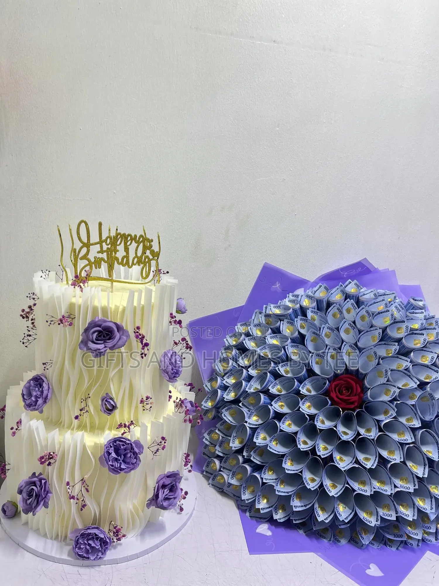 Luxury Cake and Money Bouquet