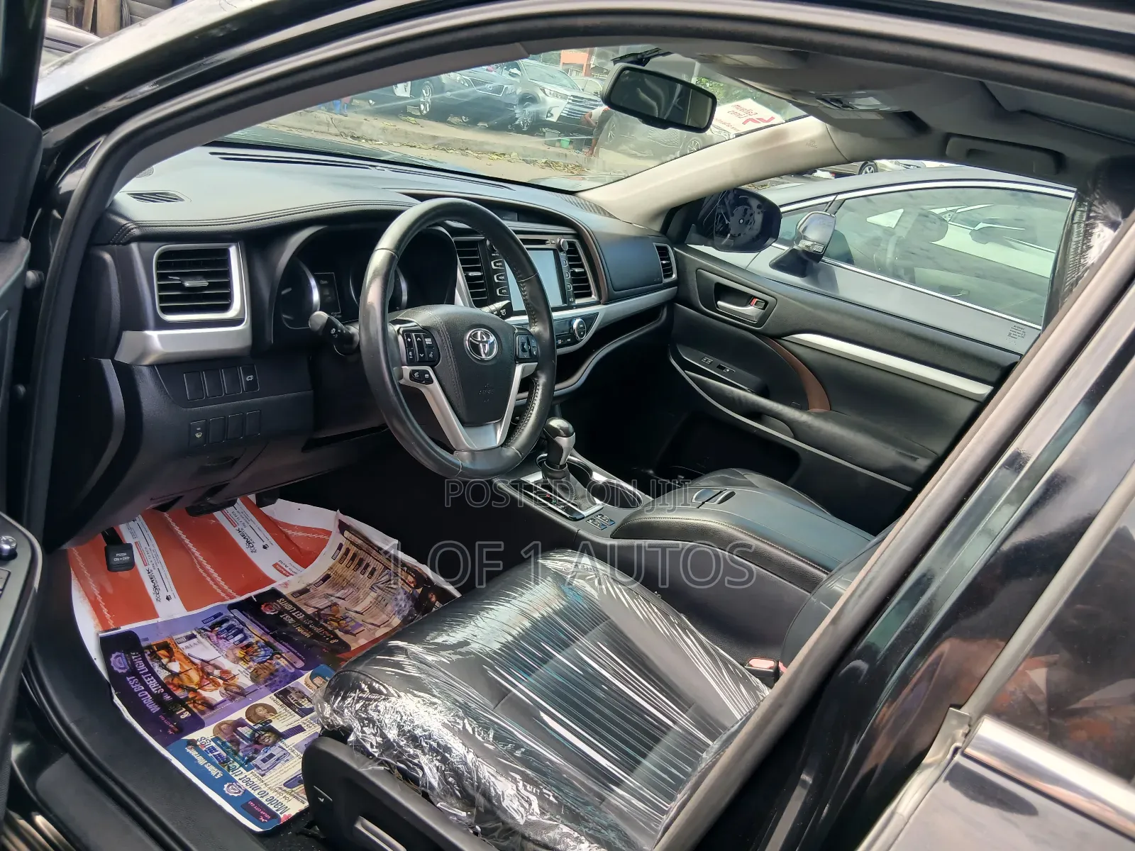 Toyota Highlander XLE 4x4 V6 (3.5L 6cyl 8A) 2017 Black