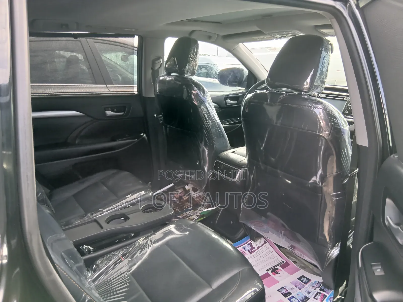 Toyota Highlander XLE 4x4 V6 (3.5L 6cyl 8A) 2017 Black