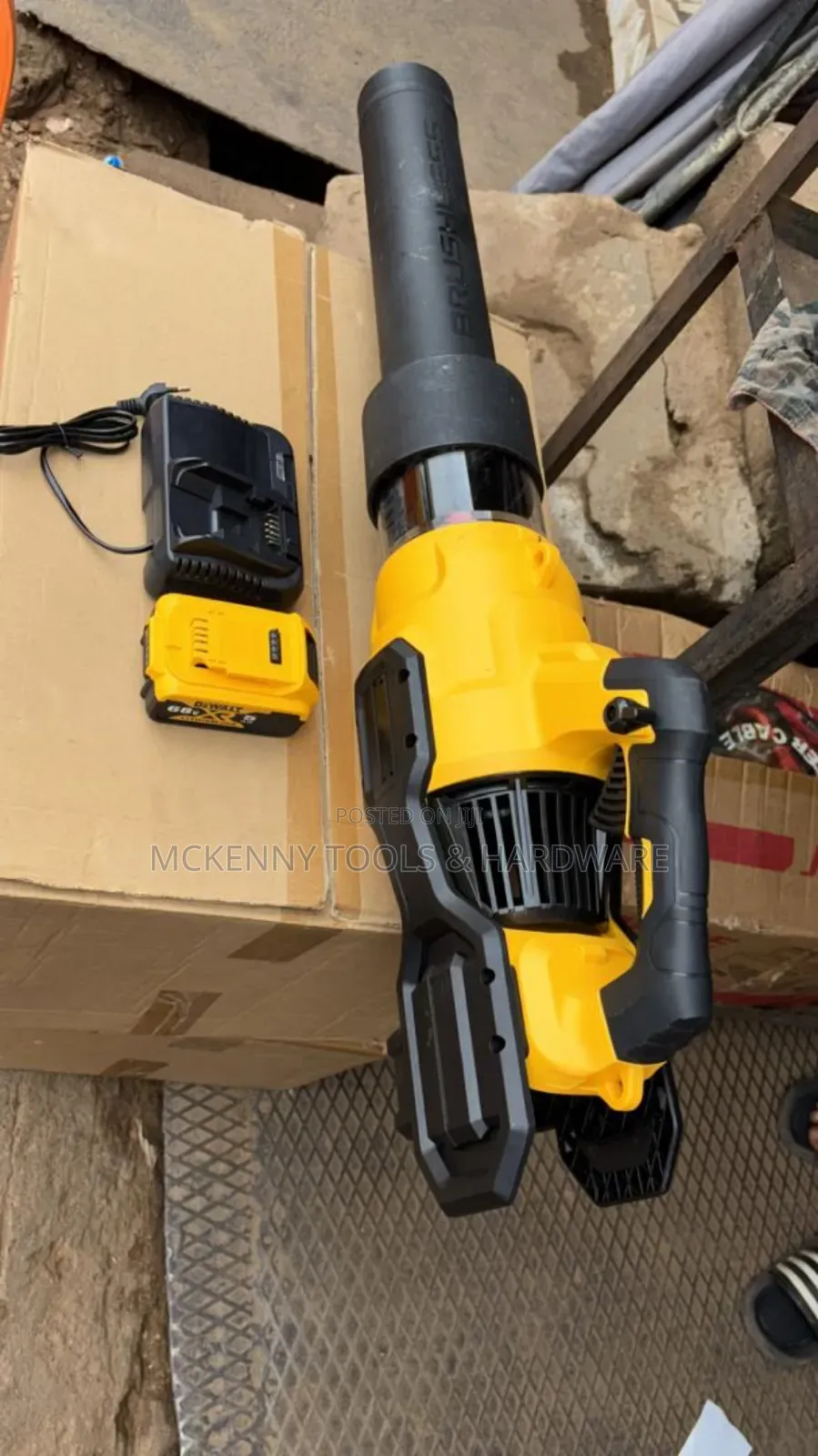 Dewalt 54v Xr Flexvolt Axial Blower (Model Dcmba572)