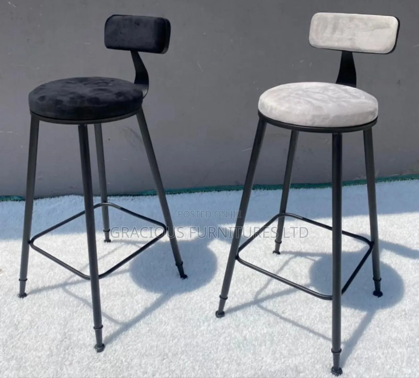 Velvetbar Stool