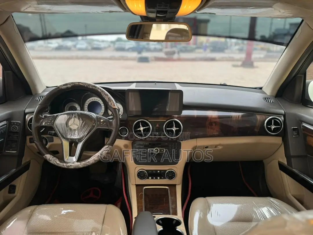 Mercedes-Benz GLK-Class 350 4MATIC 2014 White