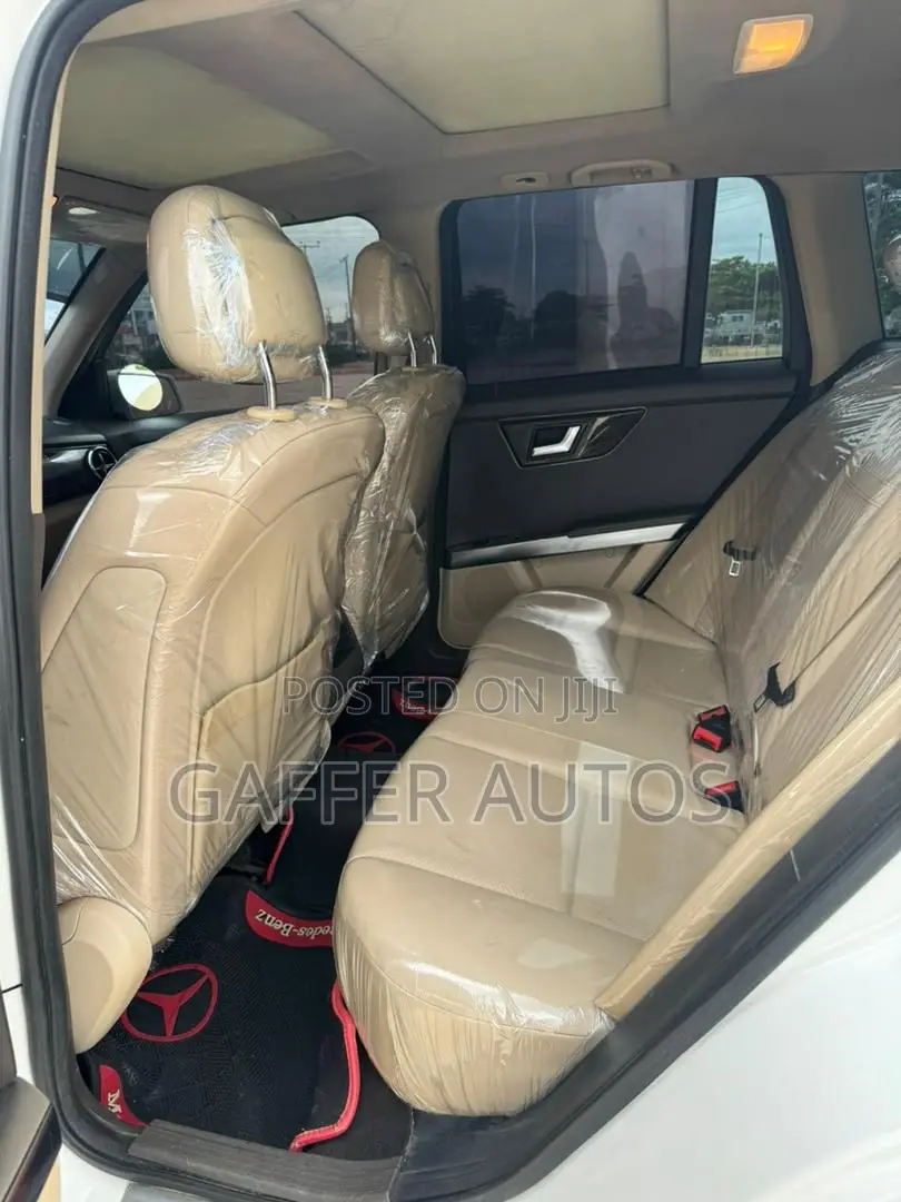Mercedes-Benz GLK-Class 350 4MATIC 2014 White