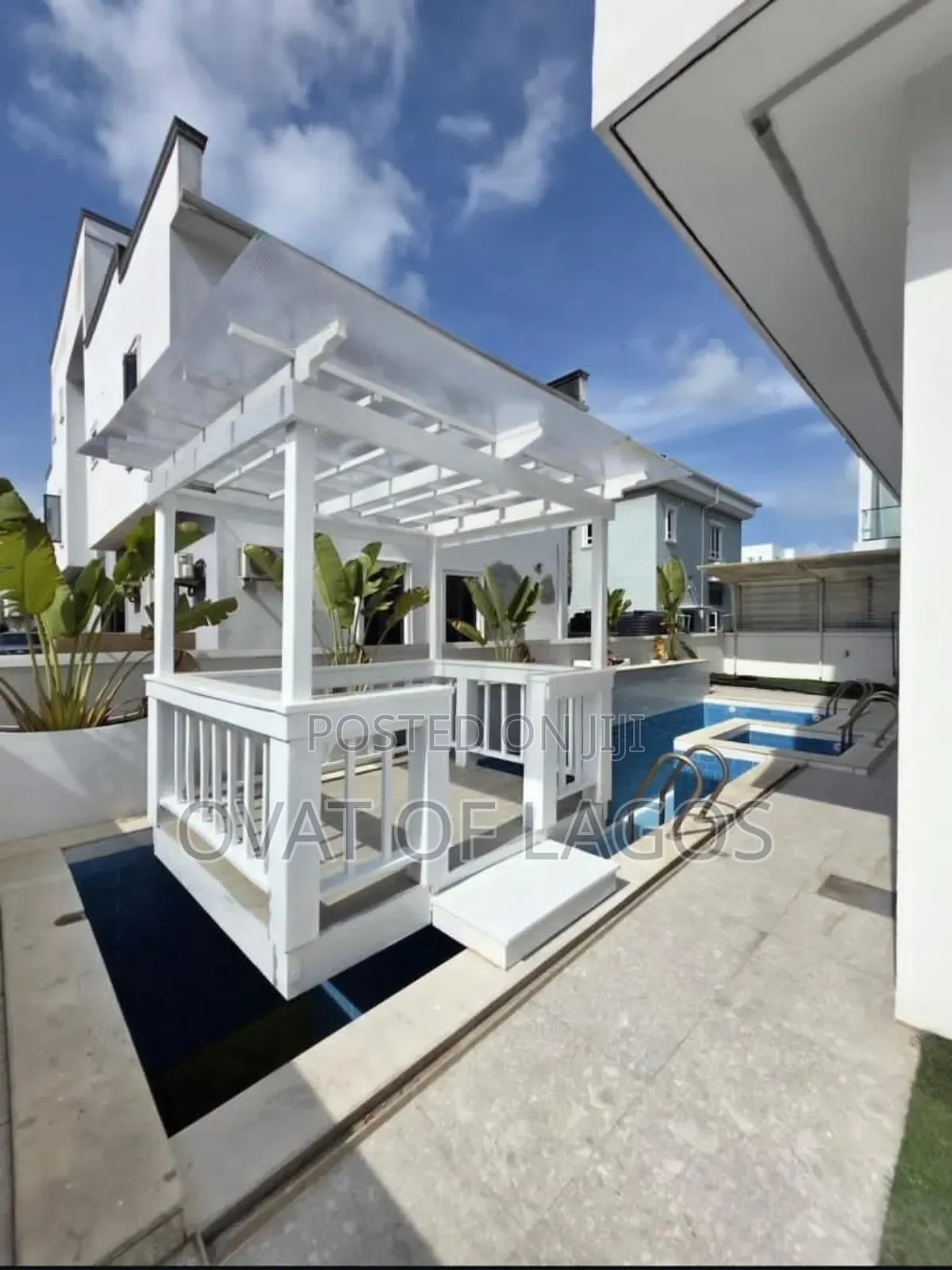5bdrm Duplex in Pinnock Beach Estate, Osapa london for sale
