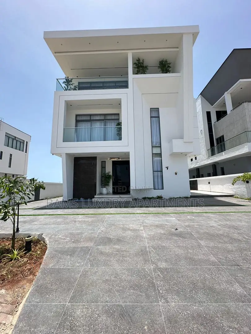 Furnished 5bdrm Duplex in Ikate Lekki for sale