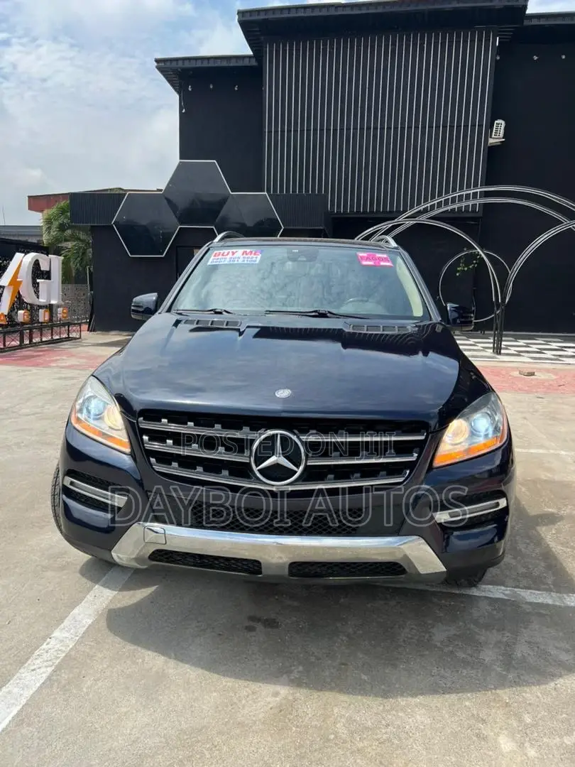 Mercedes-Benz M Class 2013 Blue
