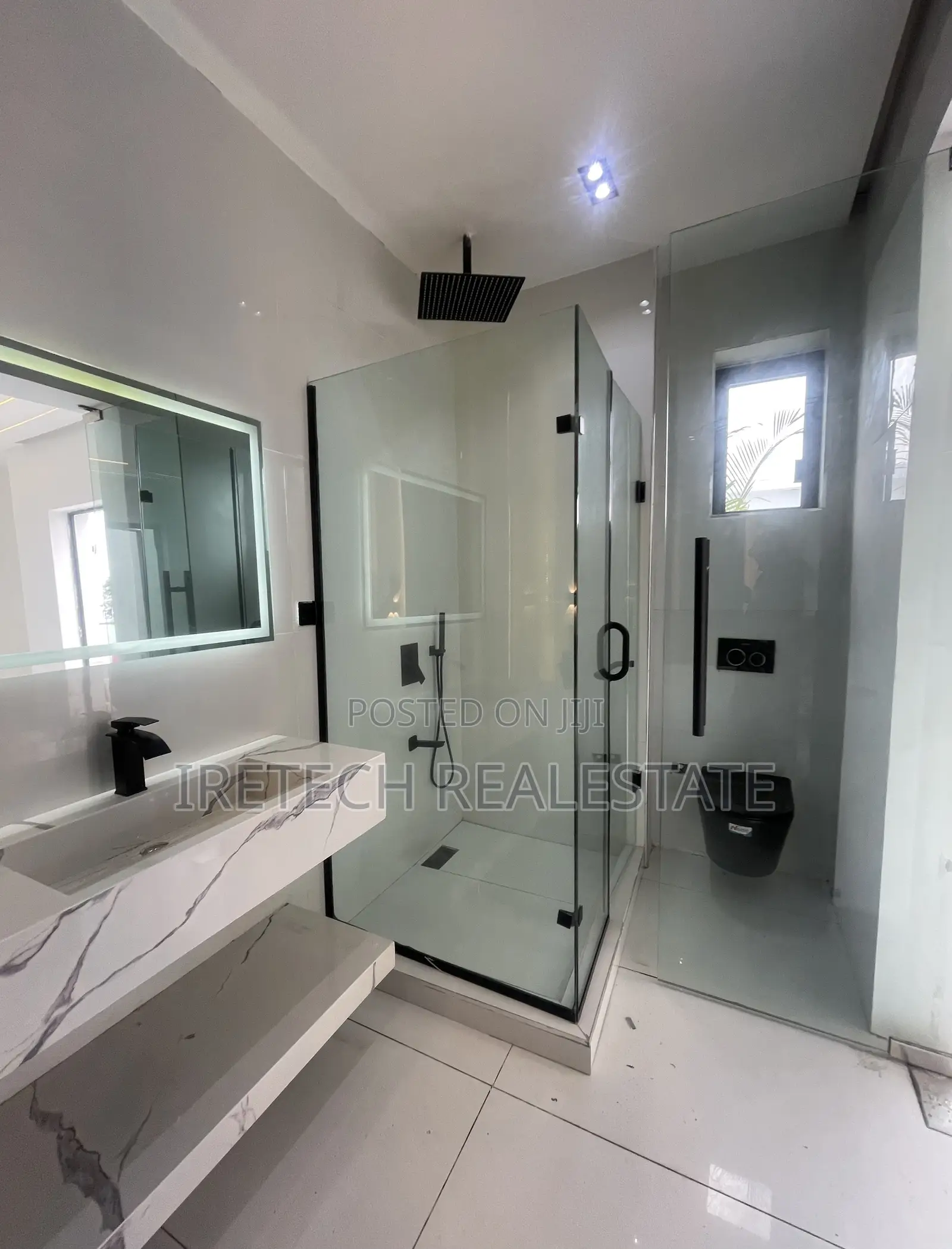 4bdrm Duplex in Orchid Road In A, Chevron for sale