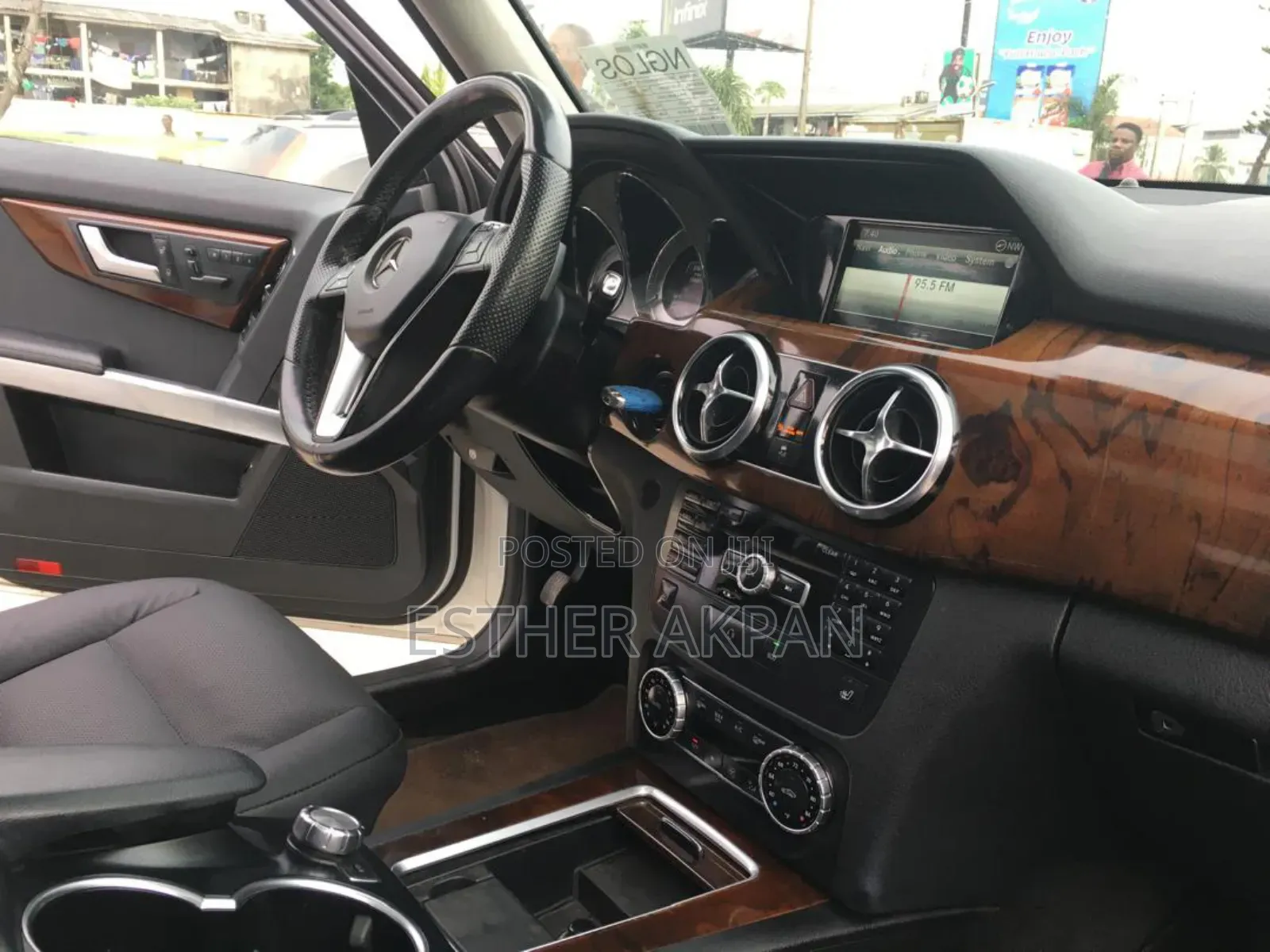 Mercedes-Benz GLK-Class 350 4MATIC 2014 White