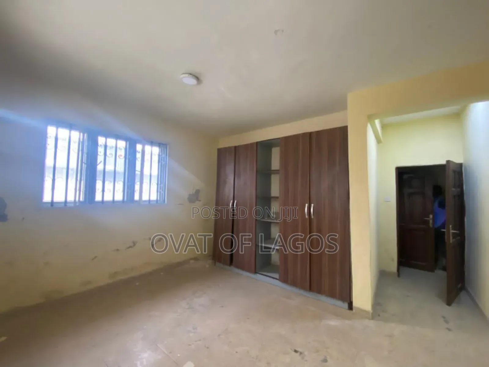3bdrm Apartment in Chevron for rent