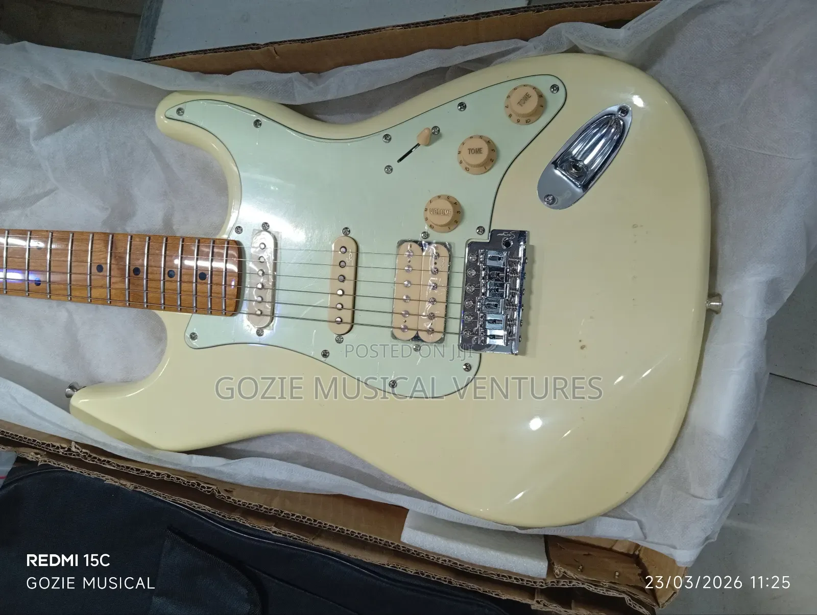 Light Green Seviliana Electric Lead Guitar
