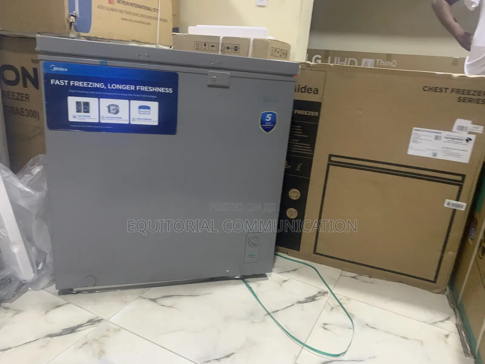 Midea 198l Chest Freezer – Superior Cooling Power