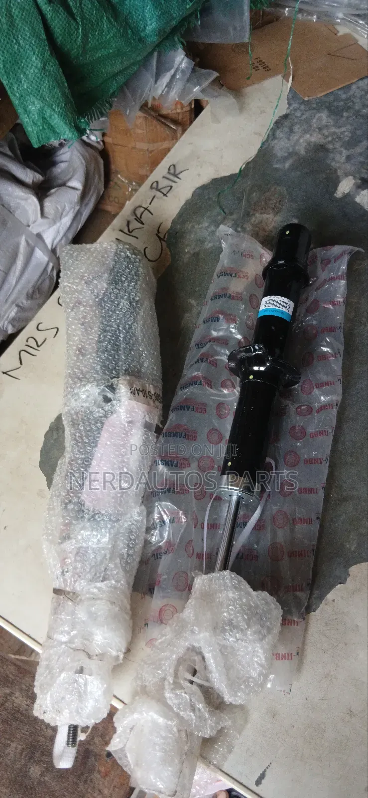 Back Shock Absorber Honda CRV 1995-2003