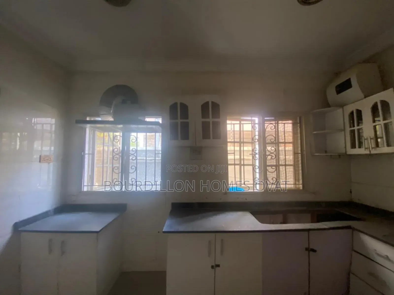 5bdrm Duplex in Chevron Lekki Lagos for sale