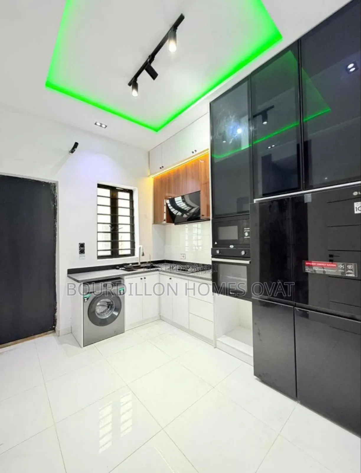 4bdrm Duplex in Ikota Lekki Lagos for sale