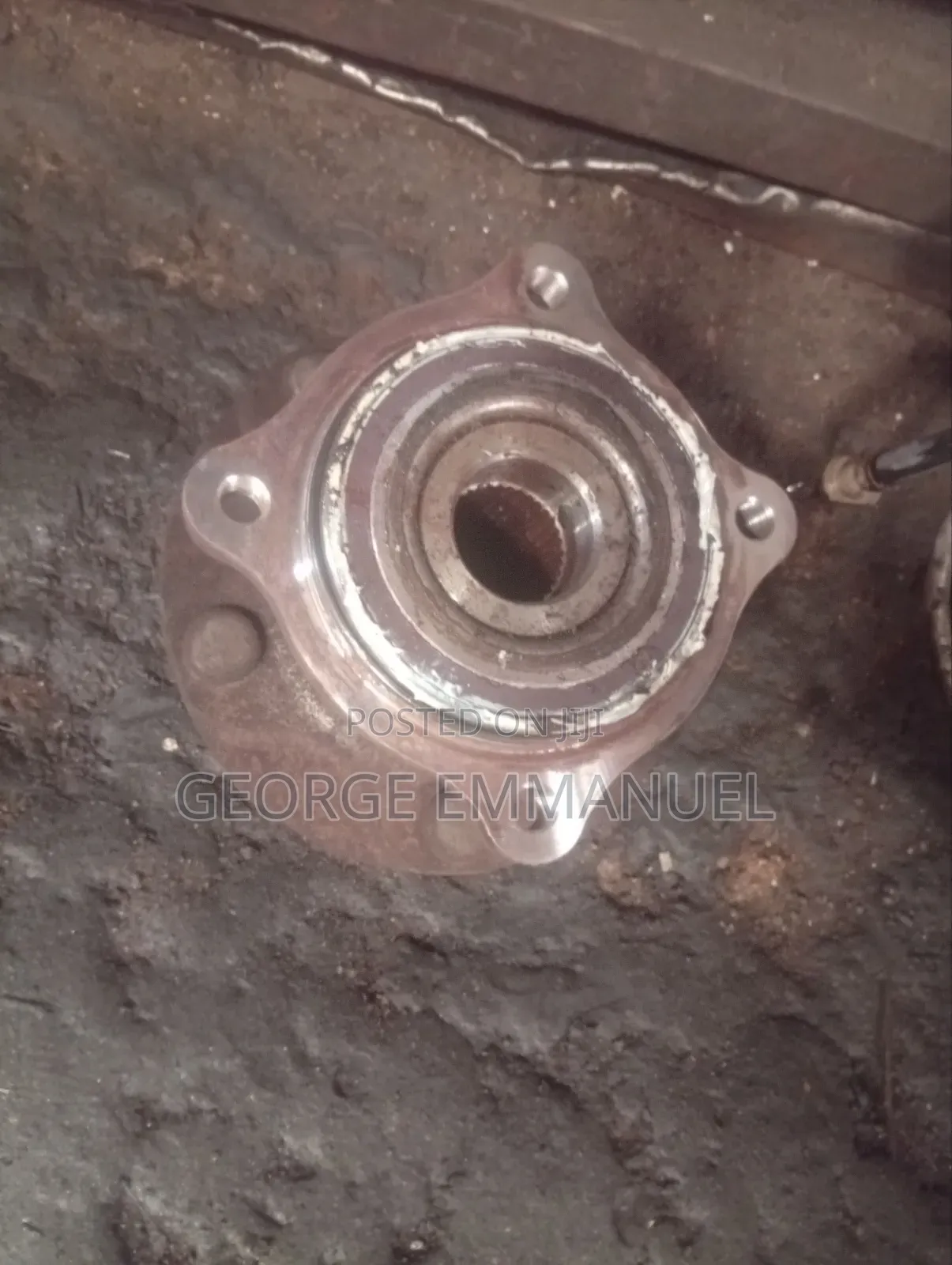 Only Hub for Toyota Sequoia 2012