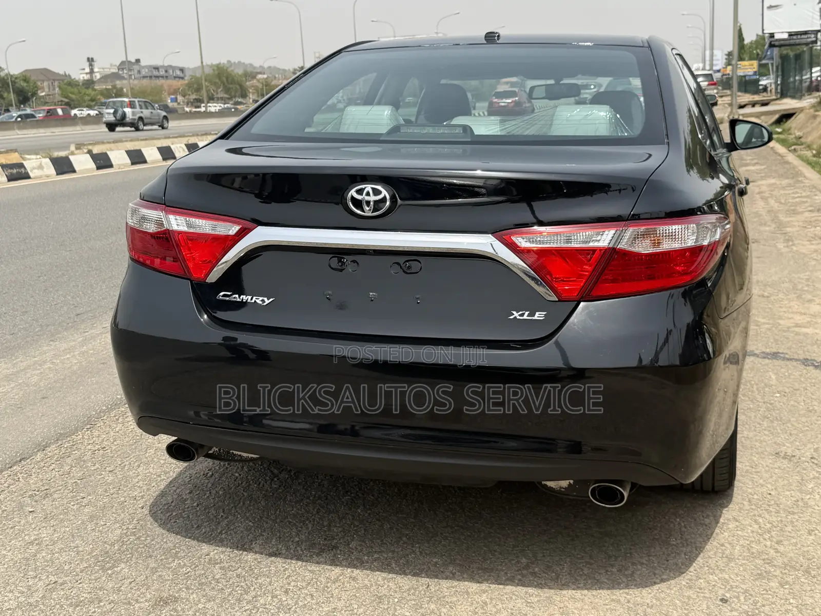 Toyota Camry XLE 4dr Sedan (3.5L 6cyl 6A) 2015 Black