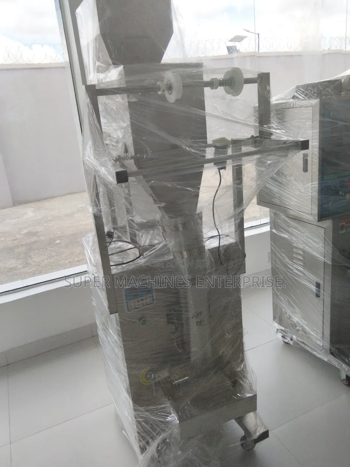 FZL -1000 Automatic Weighing Filling Packaging Machine 1-999g