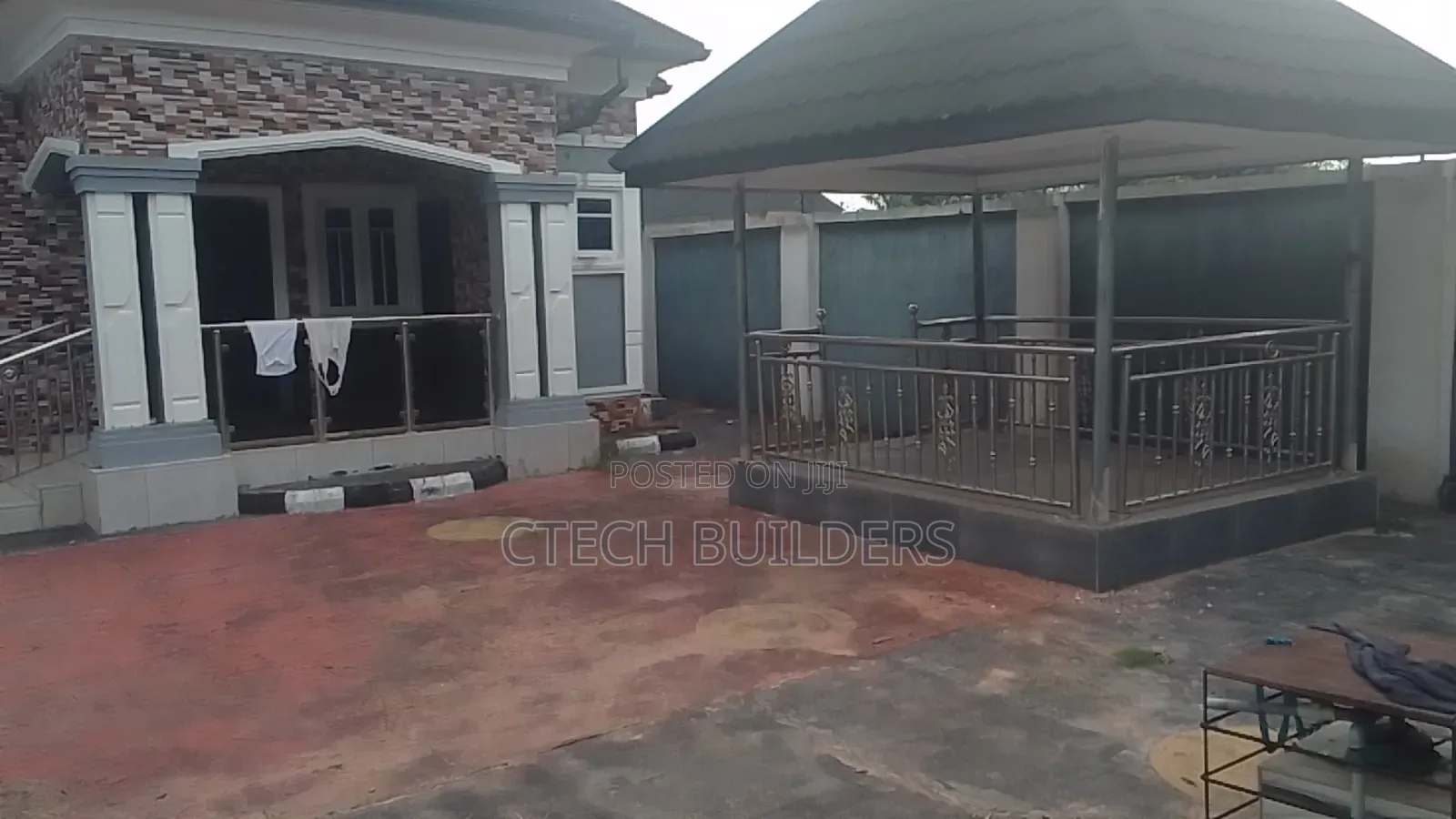 4bdrm Bungalow in Benin City for sale