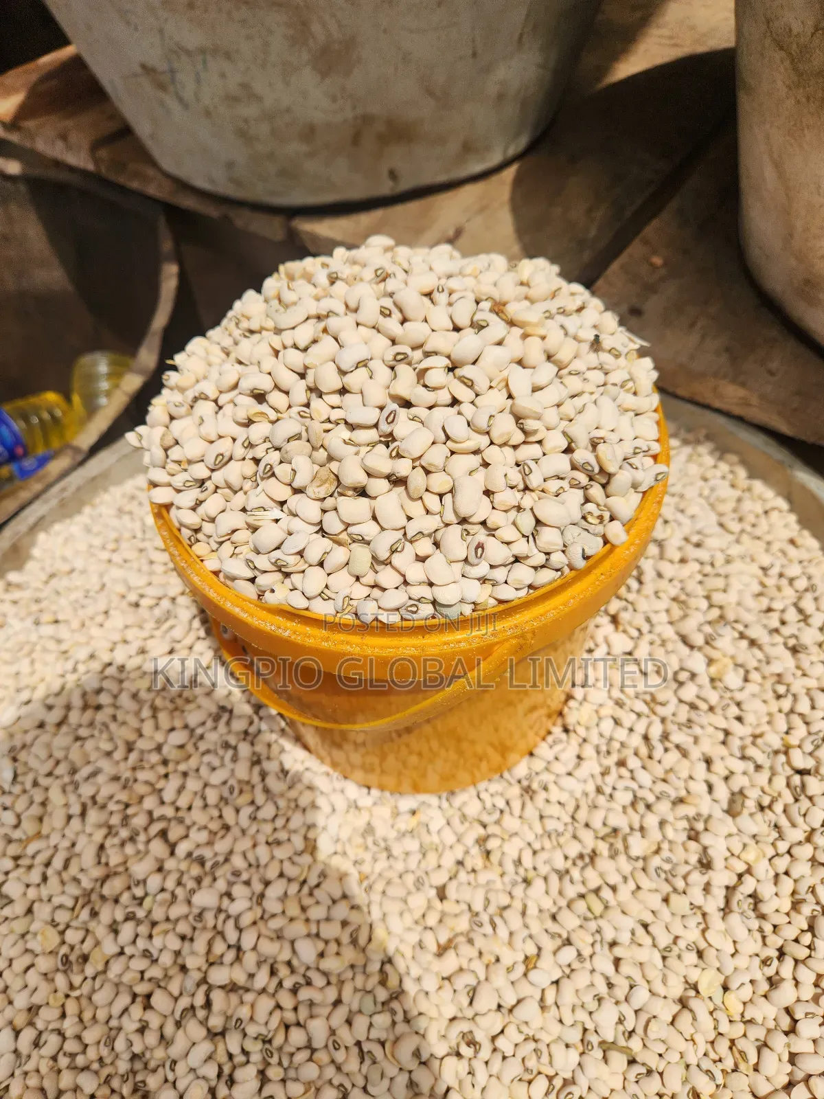 Sweet Cashew Beans (Oloyin) Clean Stone-Free (Per Painter)