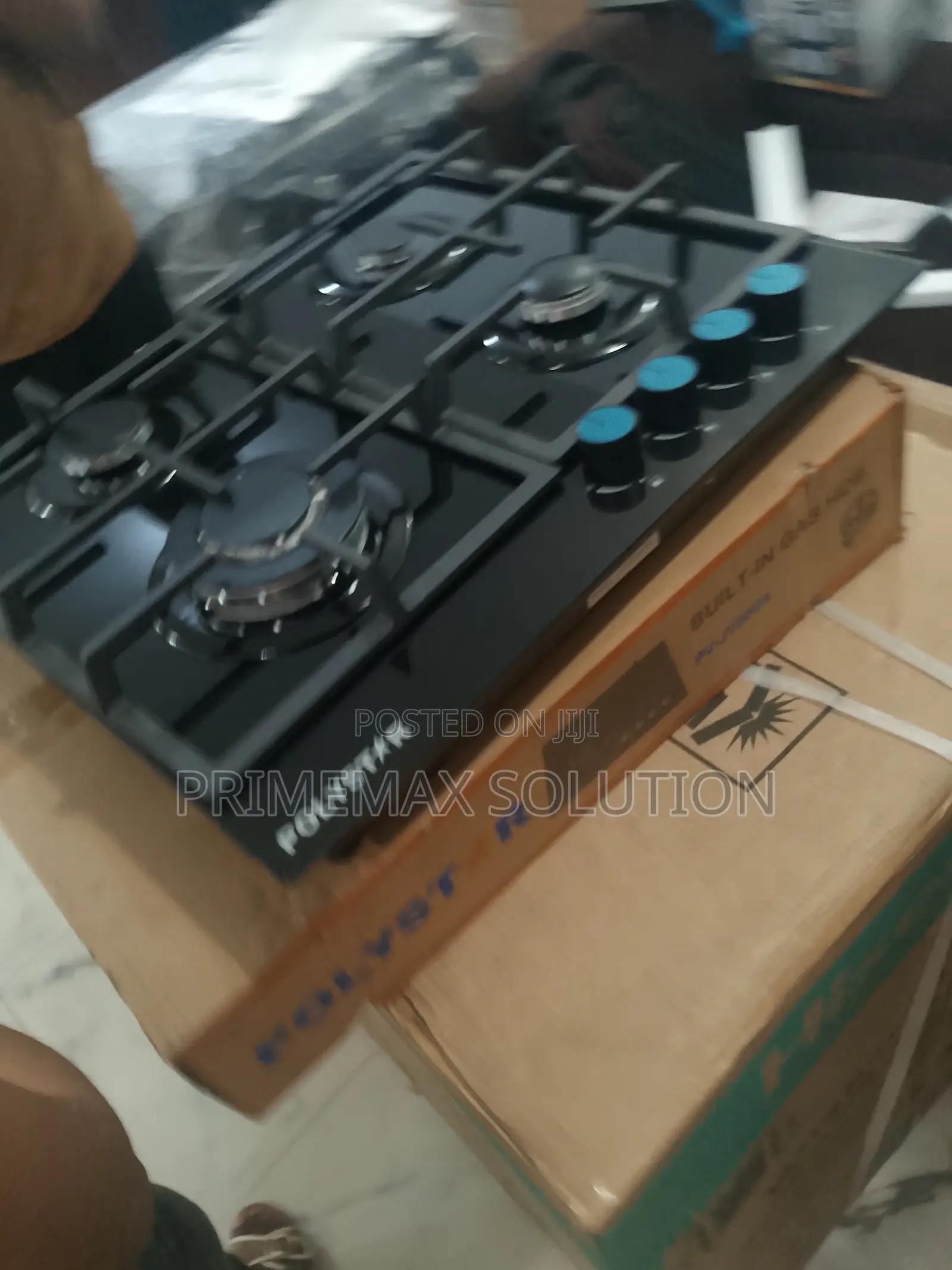 Black Glass Polystar 4 Burner Gas Hob for Contemporary Kitchens