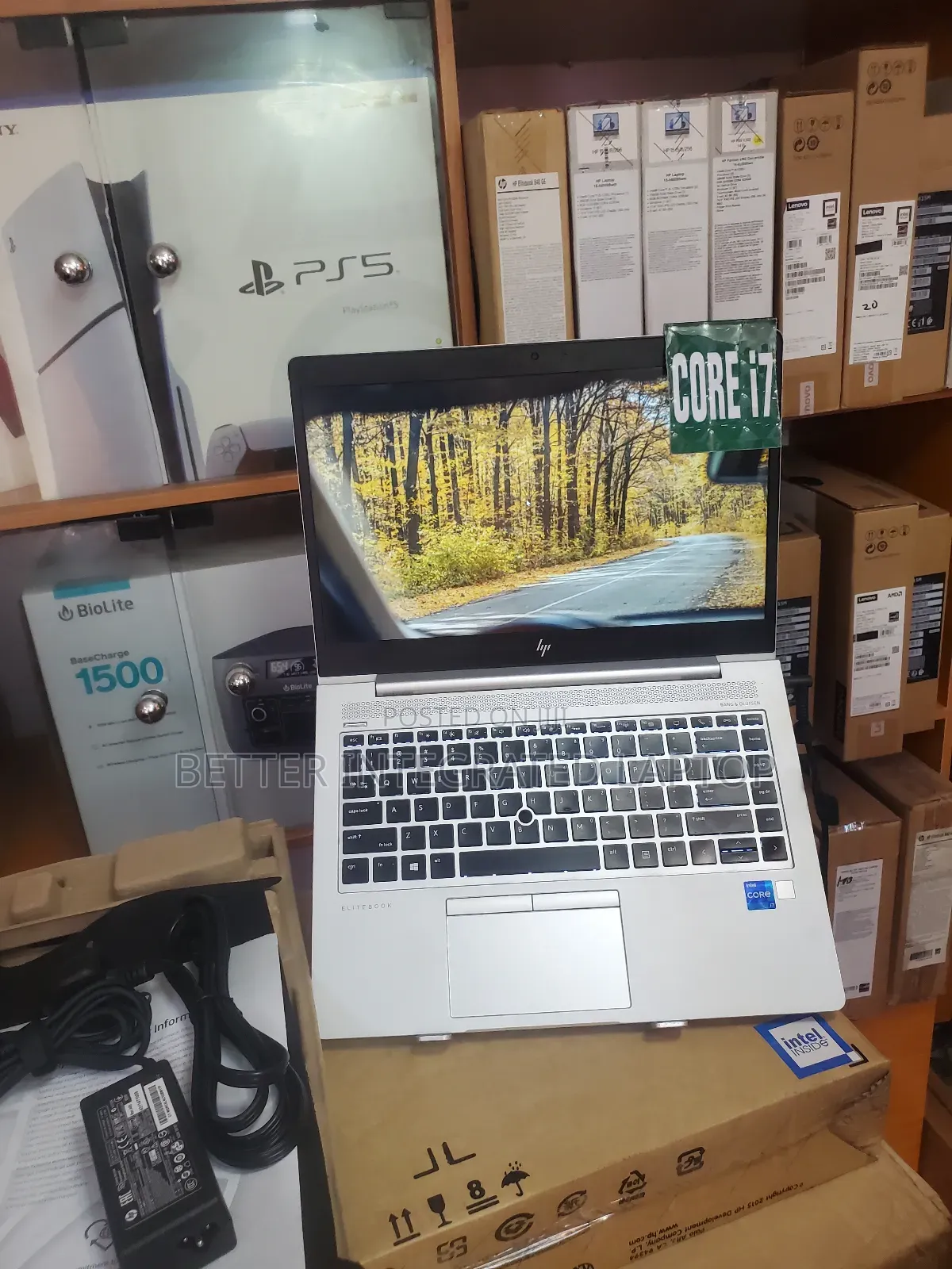 New Laptop HP EliteBook 850 12GB Intel Core 7 SSD 256GB