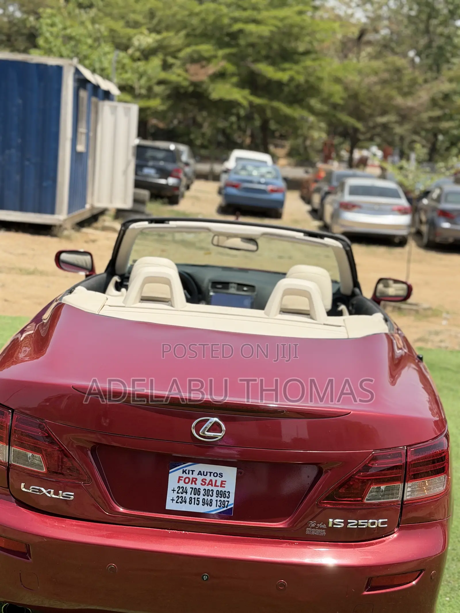 Lexus IS 250 C 2011 Red