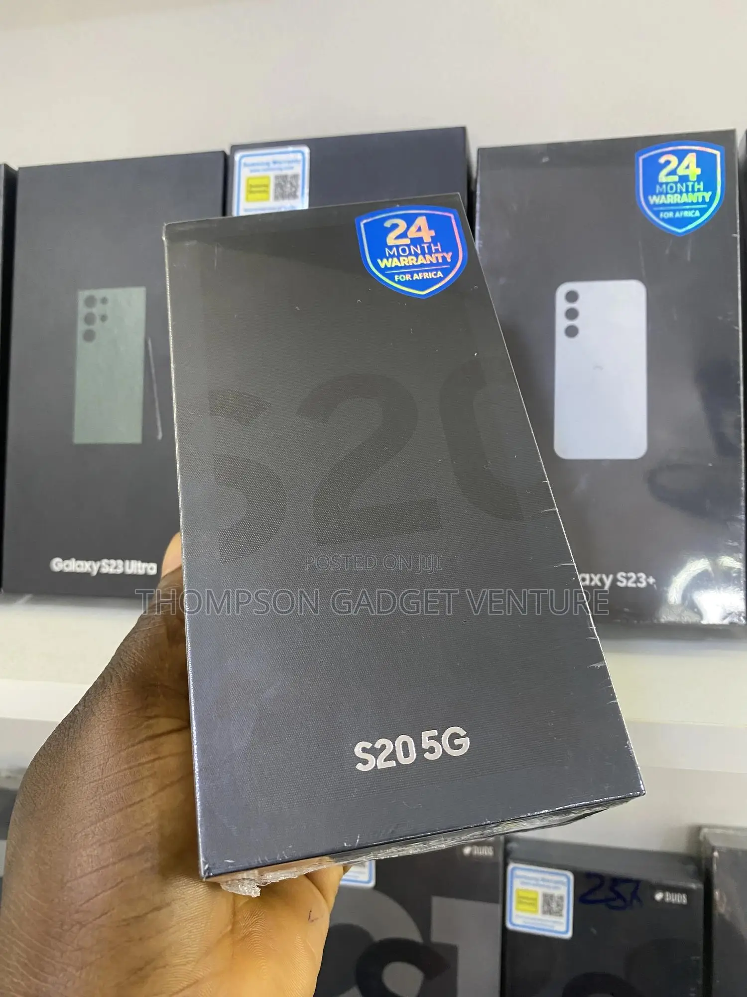 New Samsung Galaxy S20 128 GB Silver