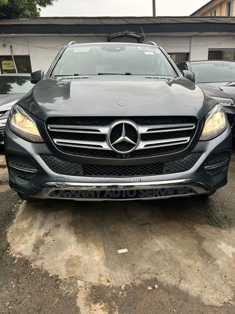 Mercedes-Benz GLE-Class 2018 Gray