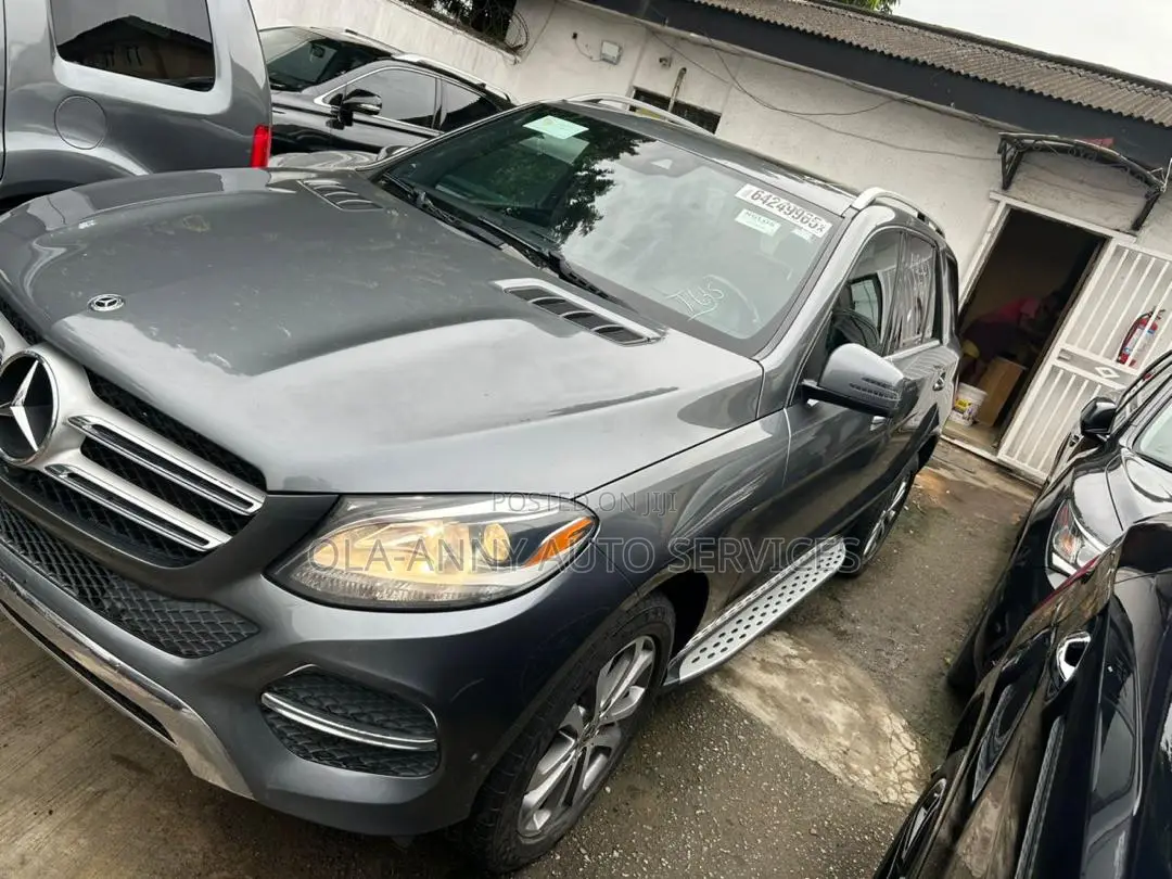 Mercedes-Benz GLE-Class 2018 Gray