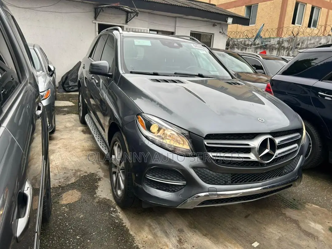 Mercedes-Benz GLE-Class 2018 Gray