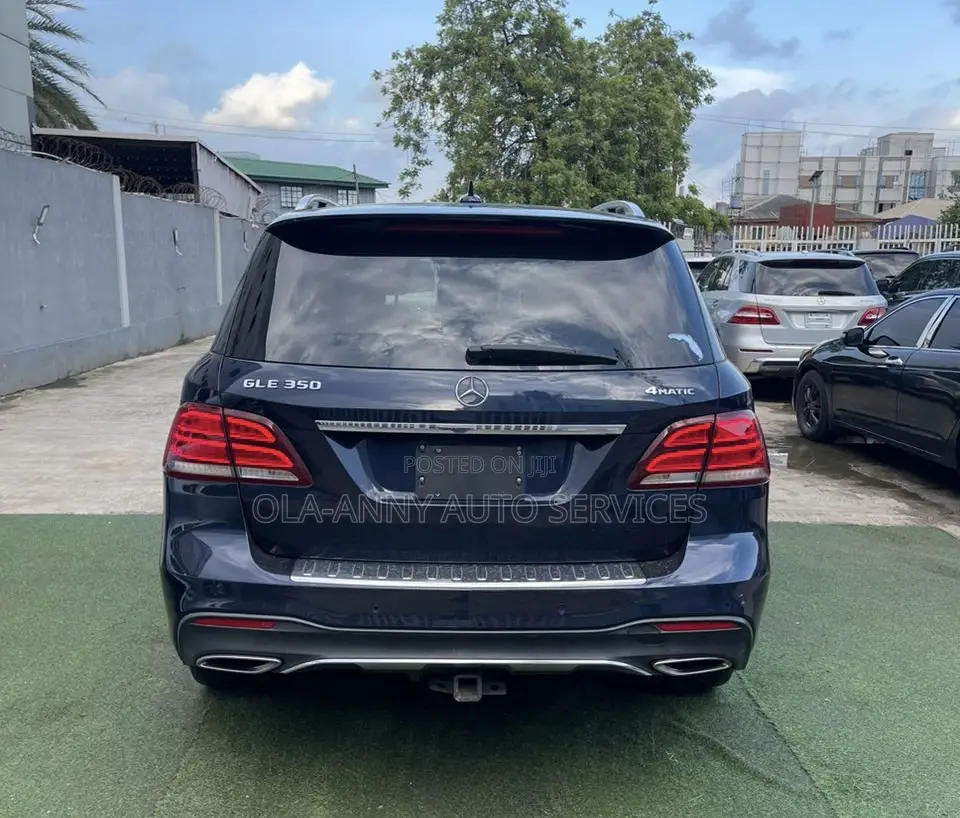 Mercedes-Benz GLE-Class 2017 Blue