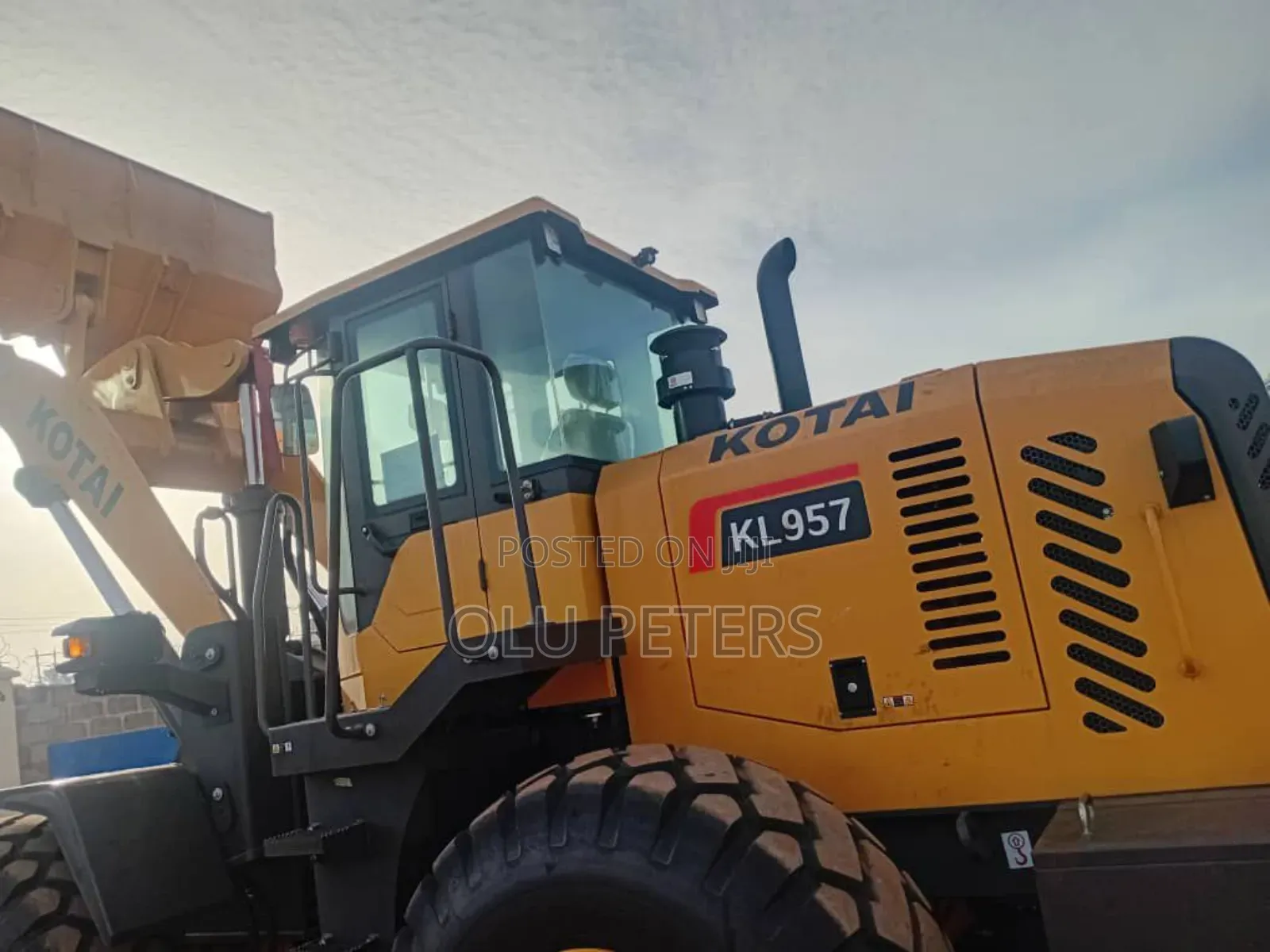 Payloader Kotal Kl957