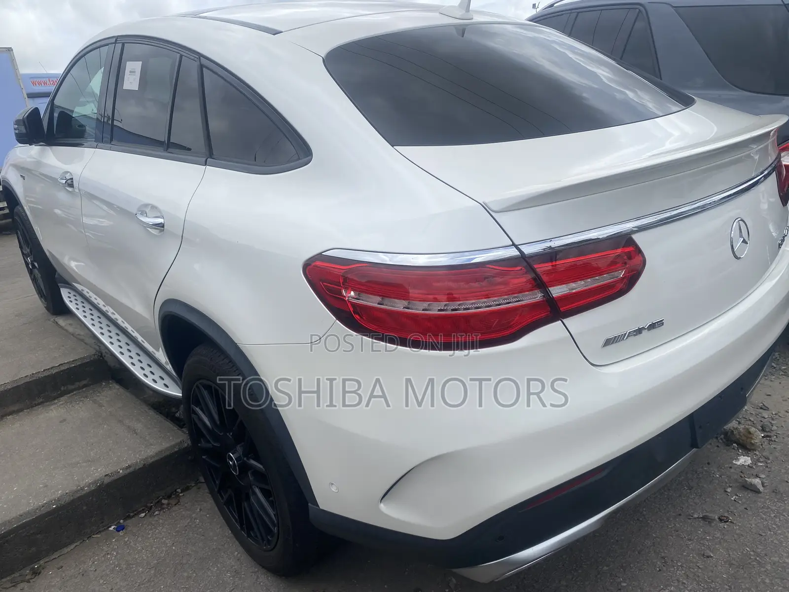 Mercedes-Benz GLE-Class AMG GLE 43 4MATIC 2017 White