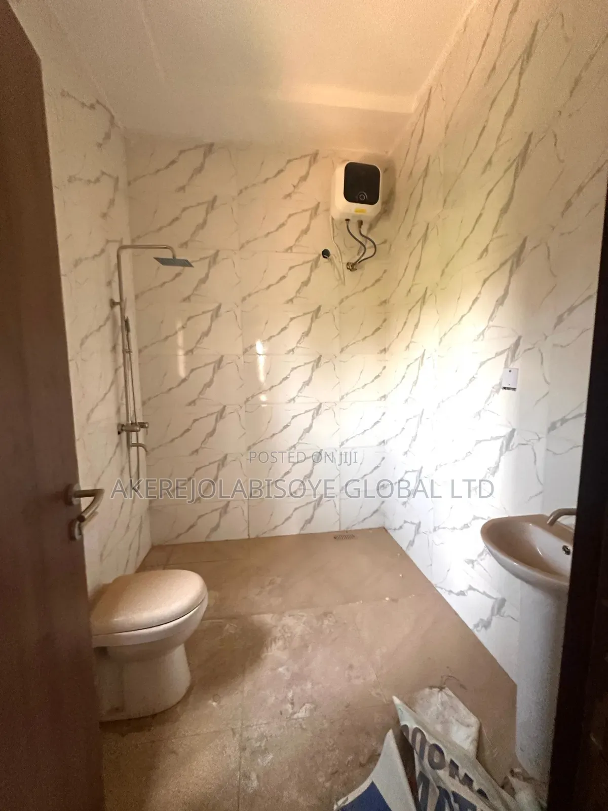 4bdrm Duplex in Jahi Gilmore, Abuja for rent