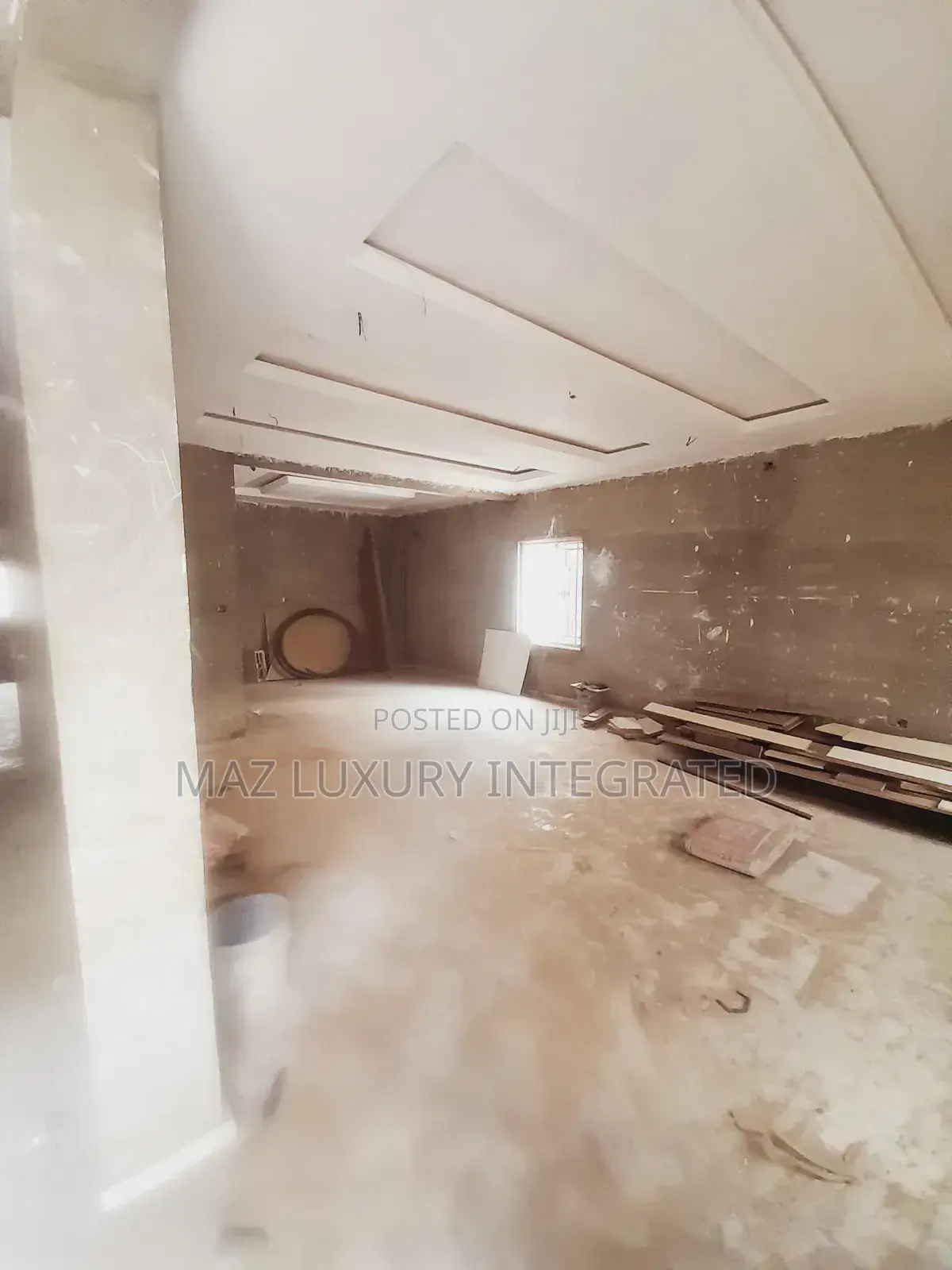 5bdrm Townhouse / Terrace in Brains And Hammers, Wuye for rent