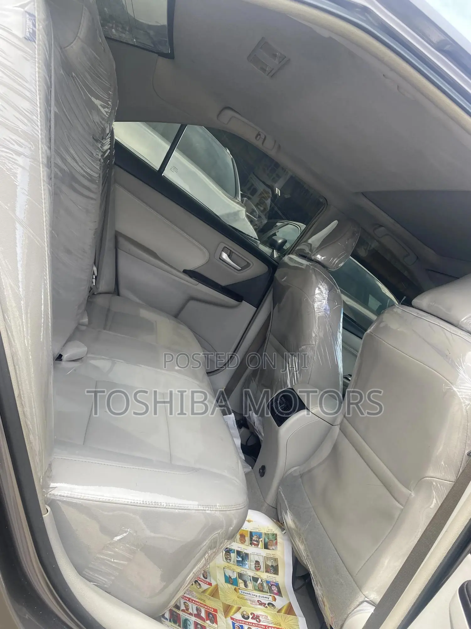 Toyota Camry XLE 4dr Sedan (2.5L 4cyl 6A) 2017 Gray