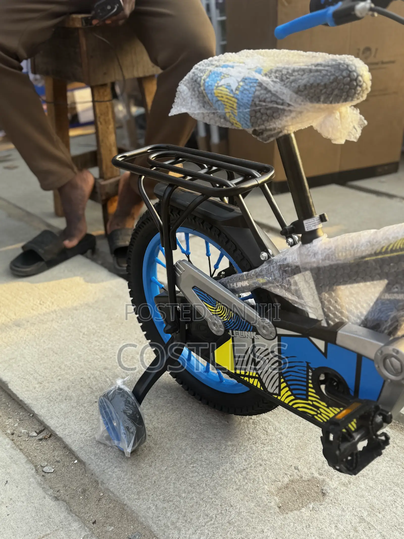 16-Inch Children's Bicycle, Suitable for Kids Aged 5 to 9 Years