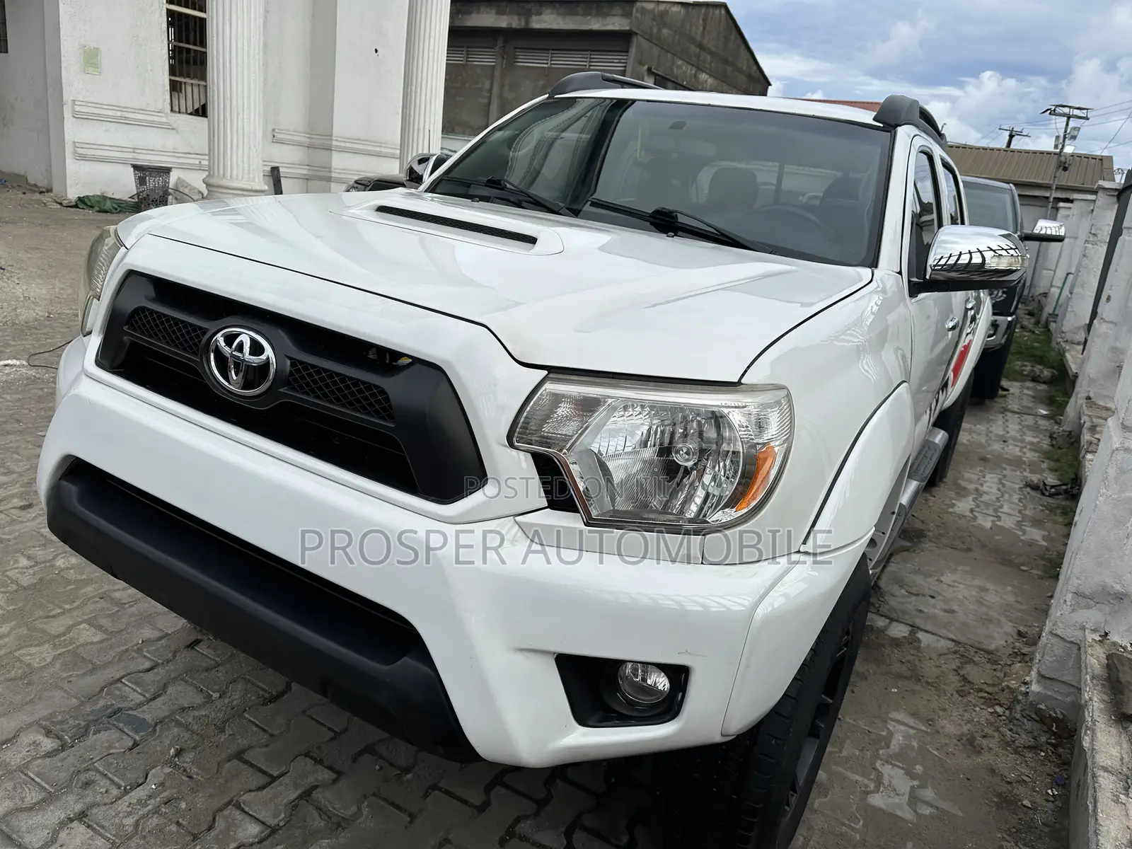Toyota Tacoma Double Cab 4x4 4.0L V6 5-Speed Automatic 2013 White