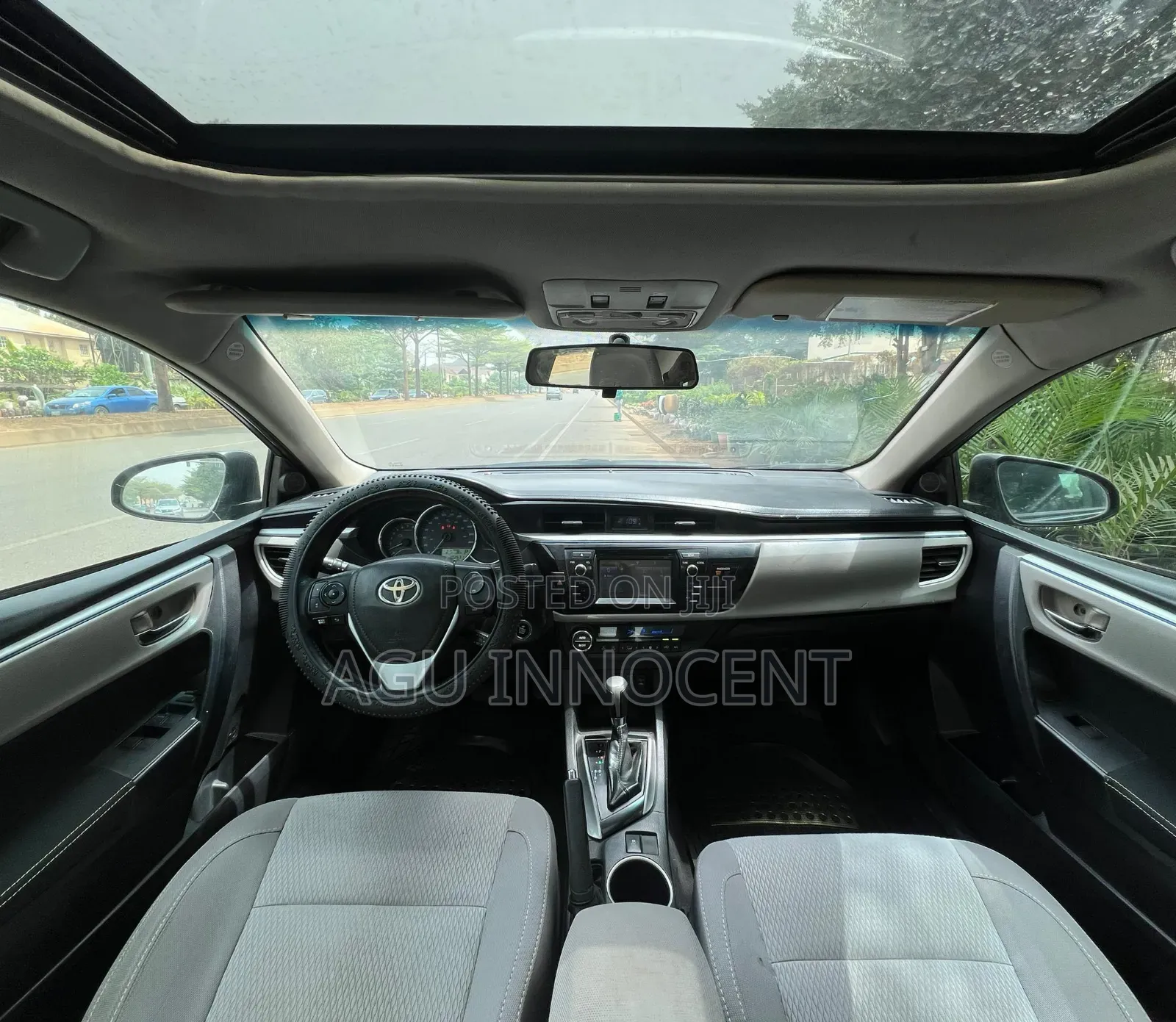 Toyota Corolla 2015 Green