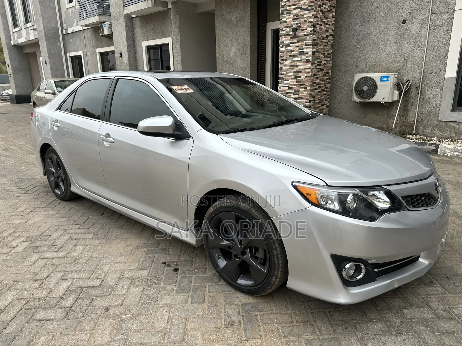 Toyota Camry 2013 Silver