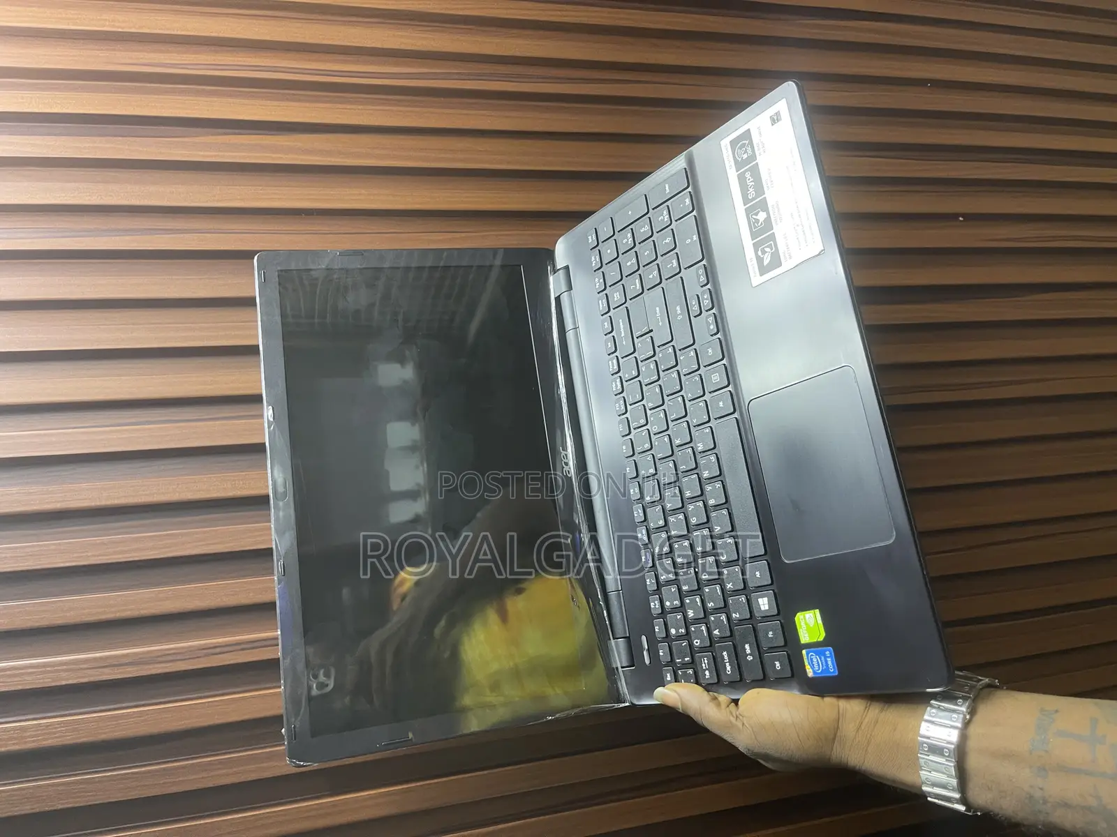 Laptop Acer Aspire E5-471G 4GB Intel Core i5 HDD 320GB
