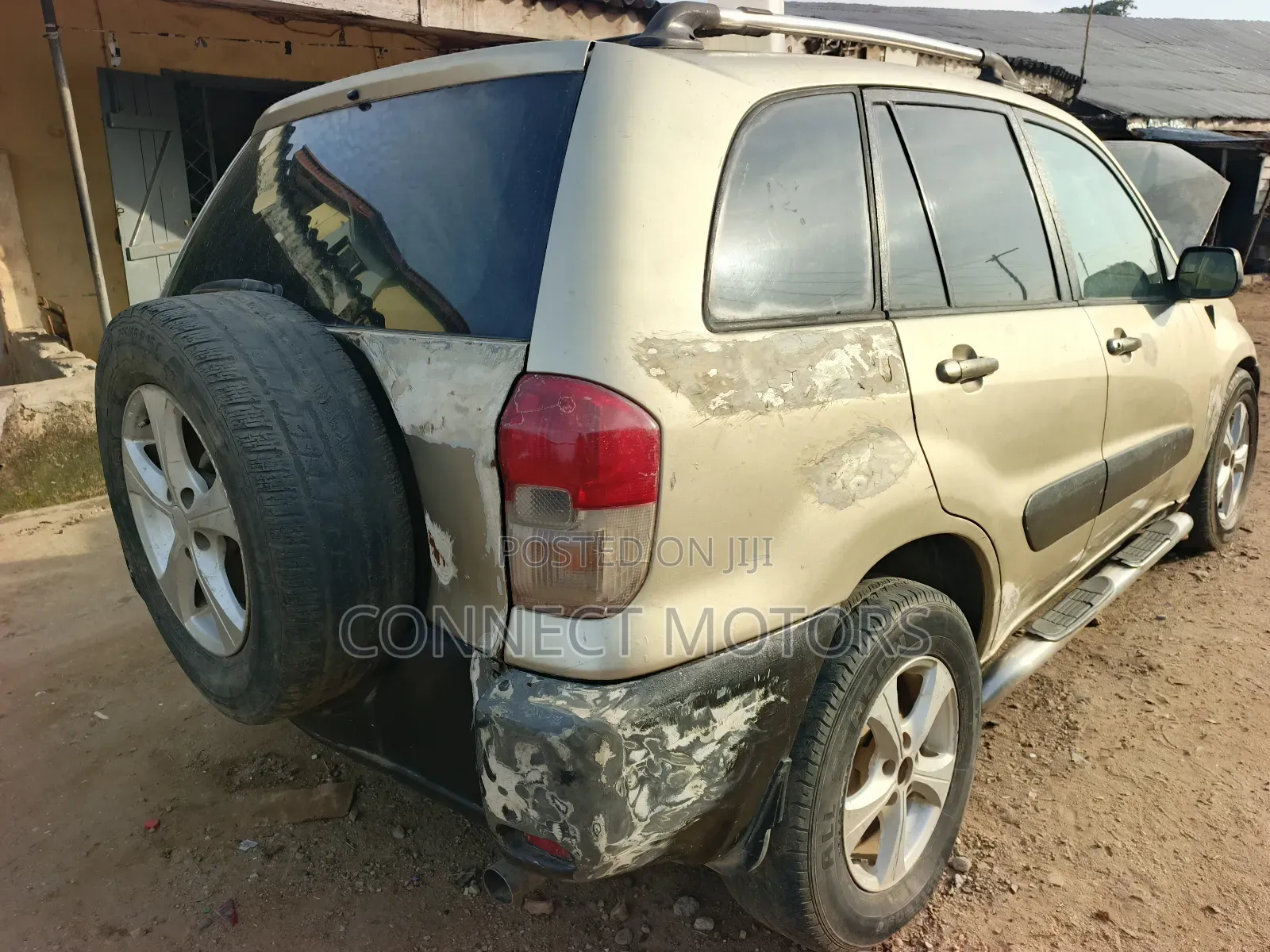 Toyota RAV4 2002 Gold