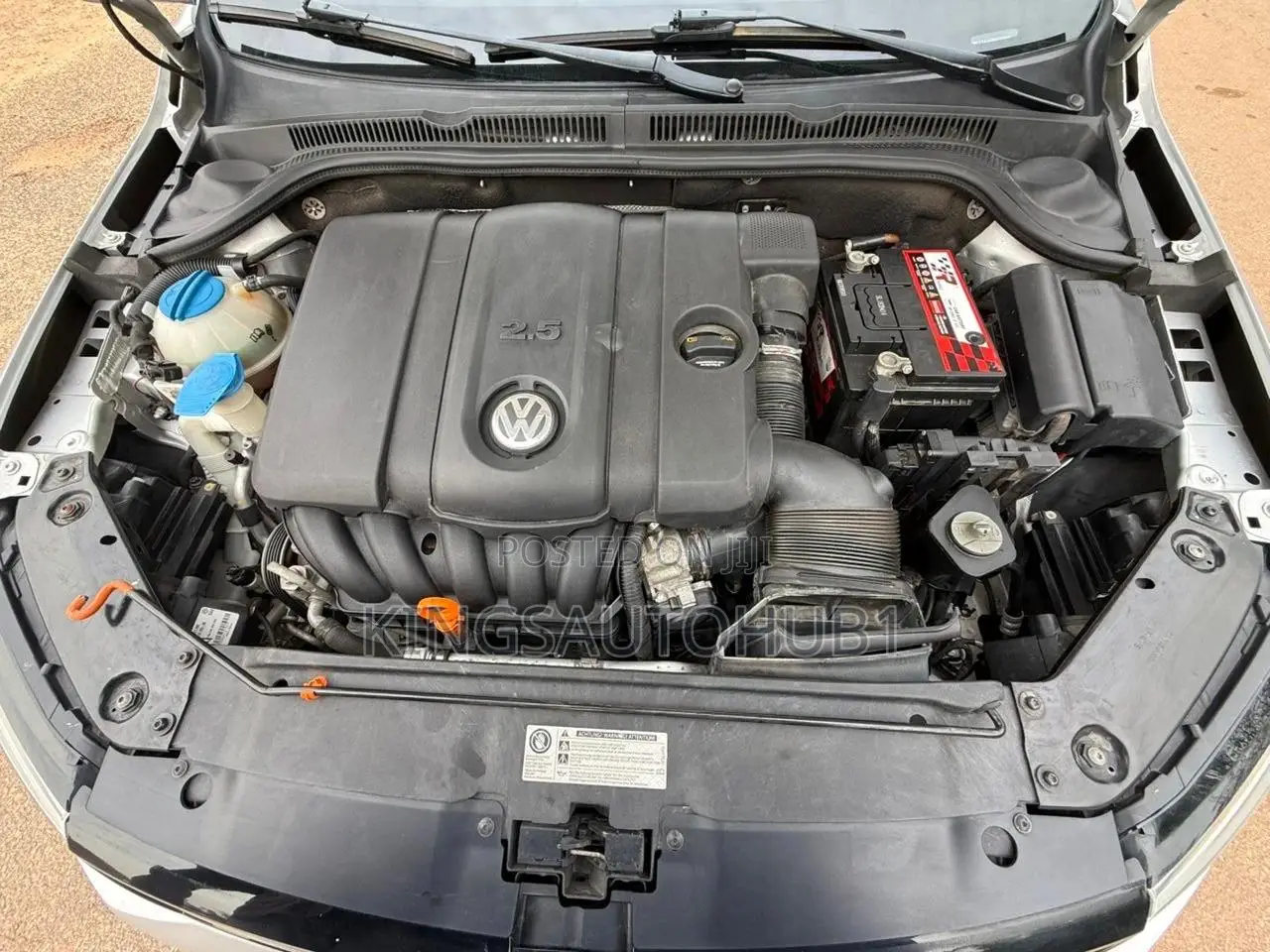 Volkswagen Passat 2.0 Sedan 2011 Silver