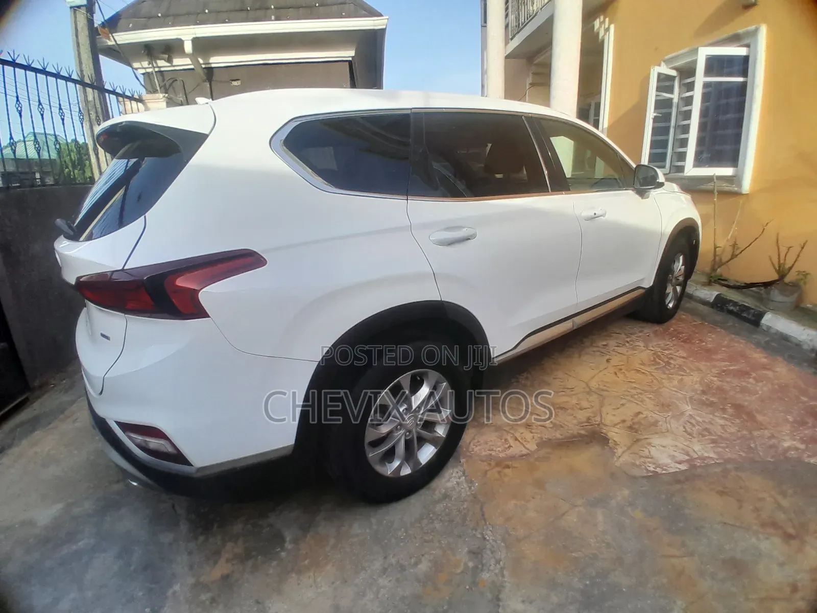 Hyundai Santa Fe SEL 2.4 AWD 2019 White