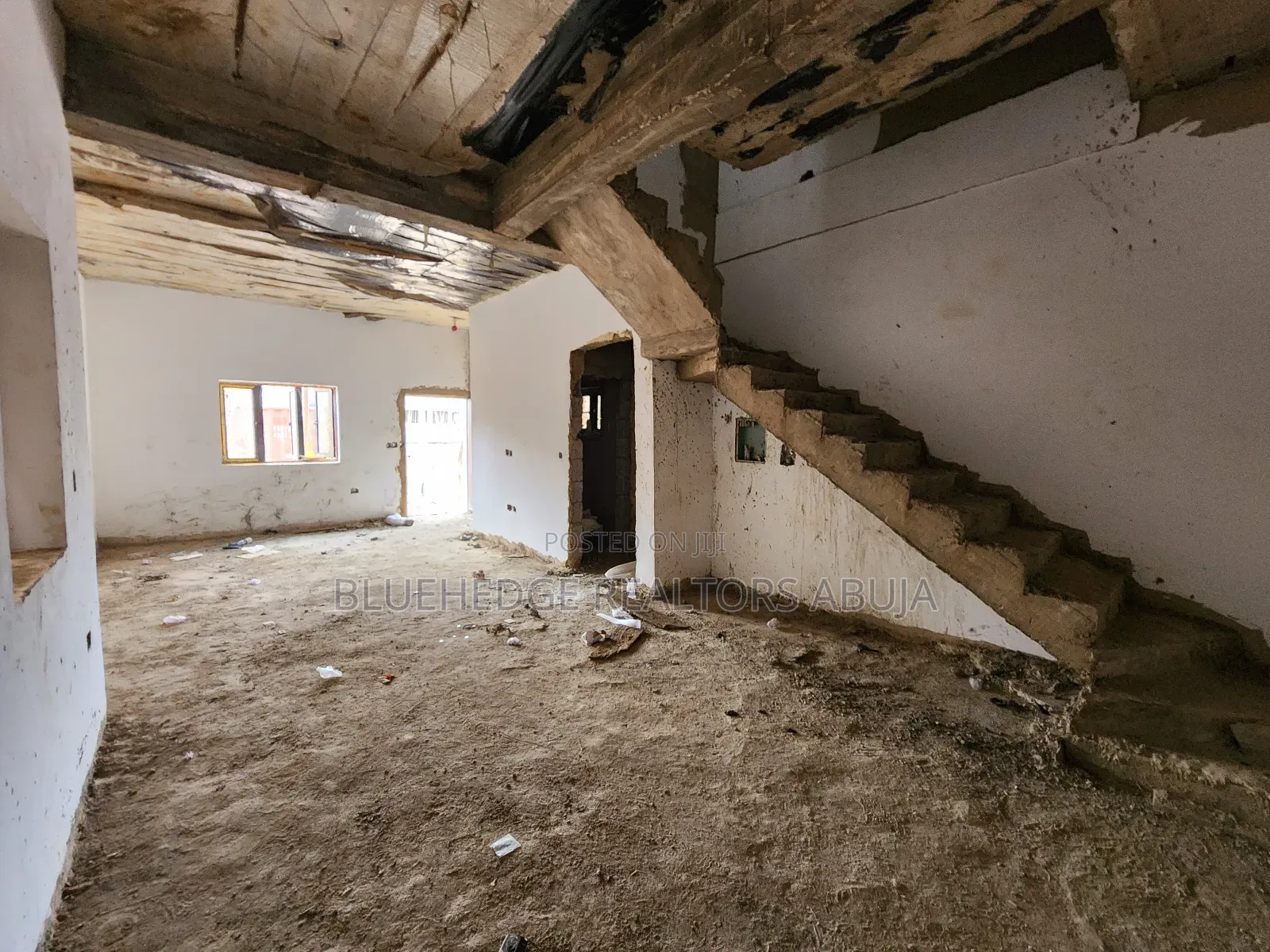 4bdrm Duplex in Dawaki for sale